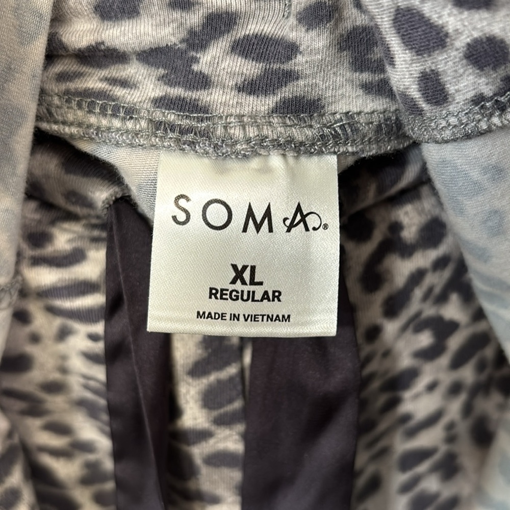 SOMA Embraceable Long Sleeve Pajama Set Spotted Mini Gray Ink Size XL - Picture 11 of 12